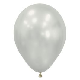 Oyster White Latex Balloons 11 Inch - 50 Count - Image 1