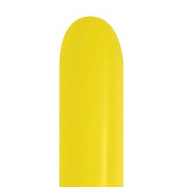 Yellow 360 Twisting Balloons - 50-Pack for Animals - Image 1